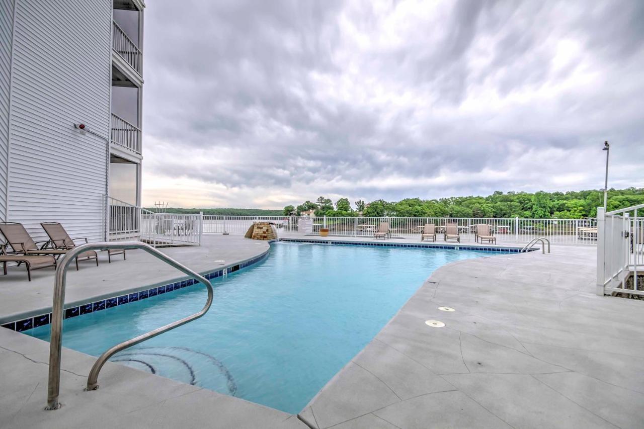 Lakefront Osage Beach Condo With Pool And Water Views! Ngoại thất bức ảnh